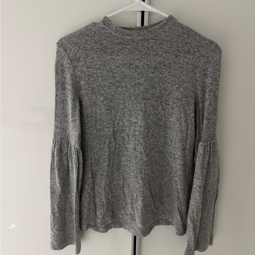 Elegant Heather Gray Long Sleeve Women's Top